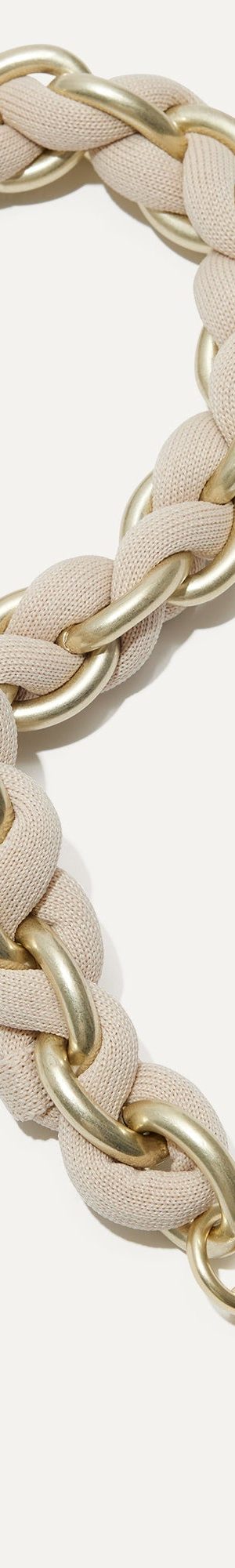 The Shoulder Strap - White Chain